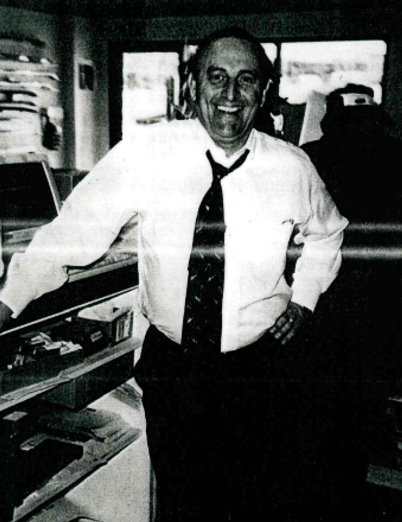 Larry Connell Profile Photo