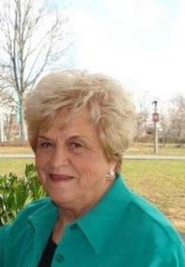 Chelsie Hibbard Walsh Profile Photo