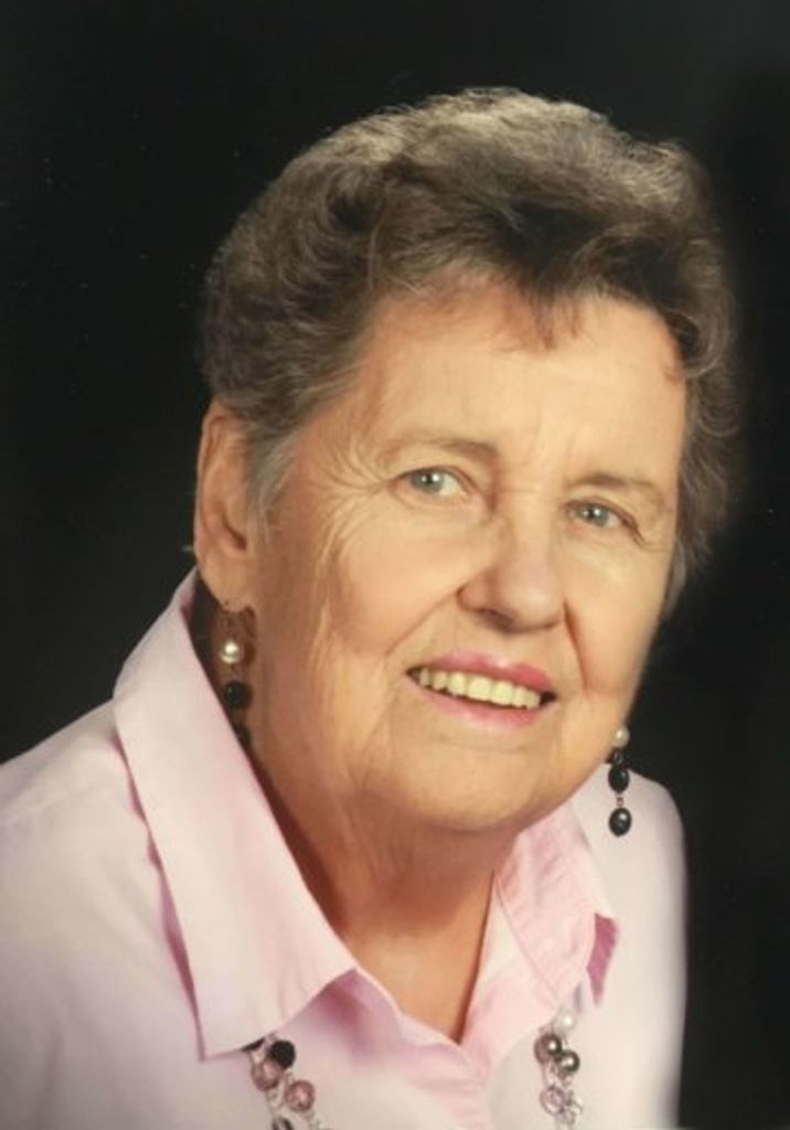 Nina R. Groeblinghoff