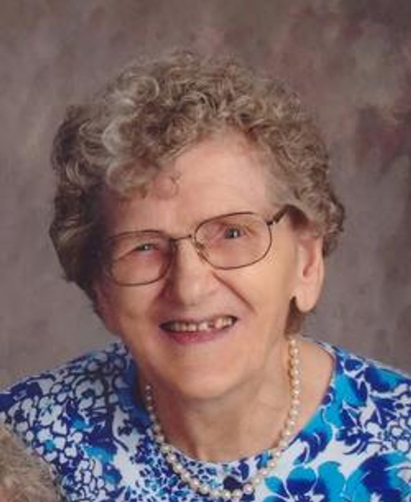 Violet Pearson Profile Photo