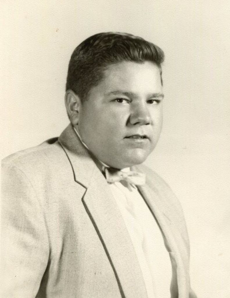 Edgar 'Junior' J. Holmes