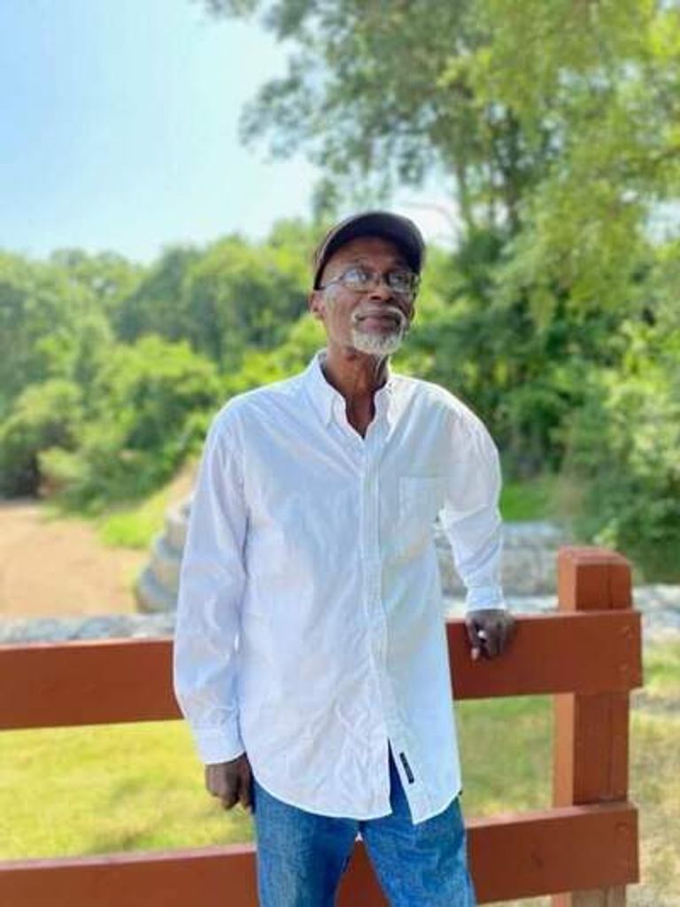 Lester Carl Stoker Profile Photo