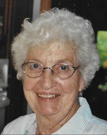 Elizabeth "Liz" Kier Profile Photo