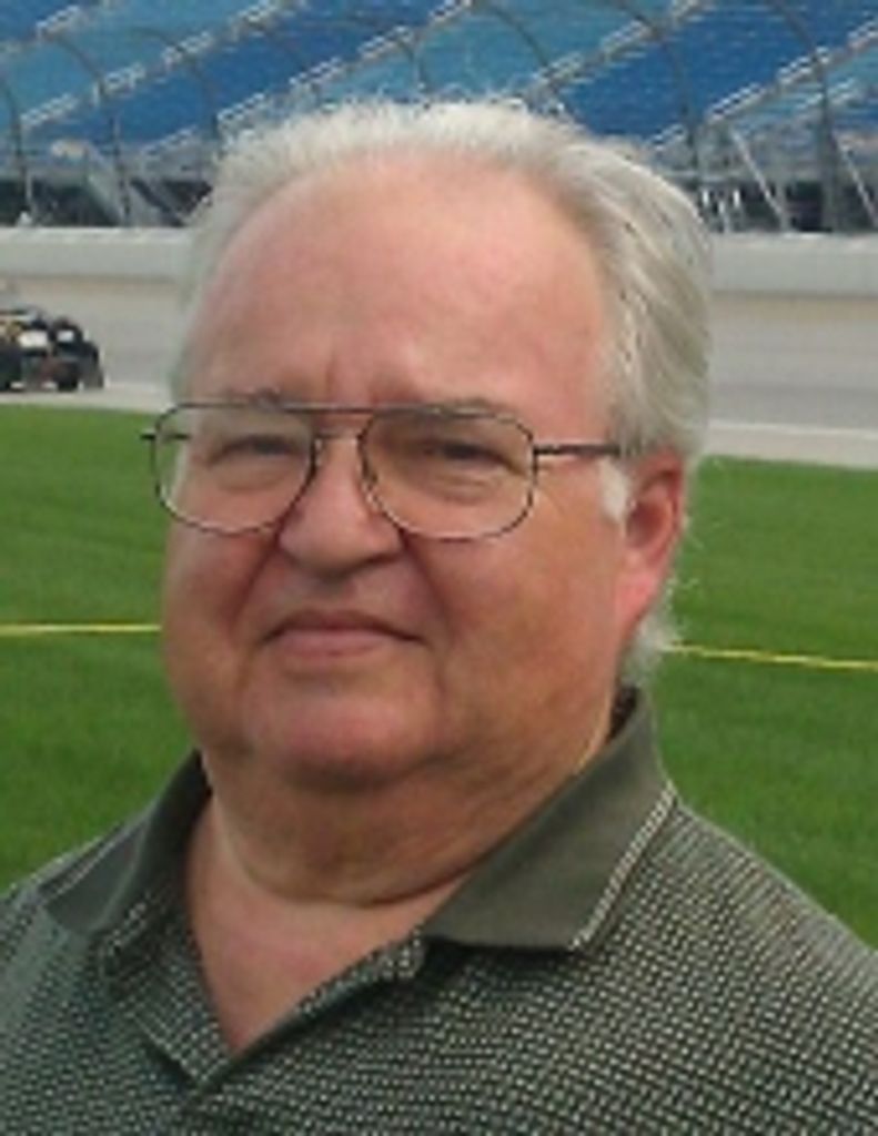 Walter E. Kuersten