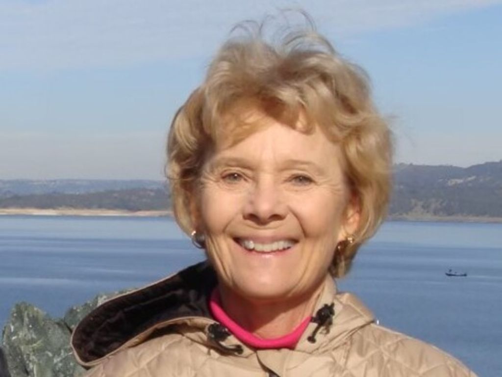 Beverly Jane Smith Profile Photo