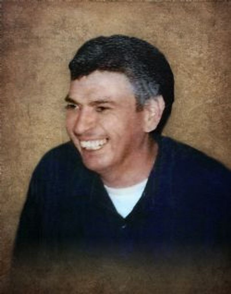 Robert Garcia Profile Photo