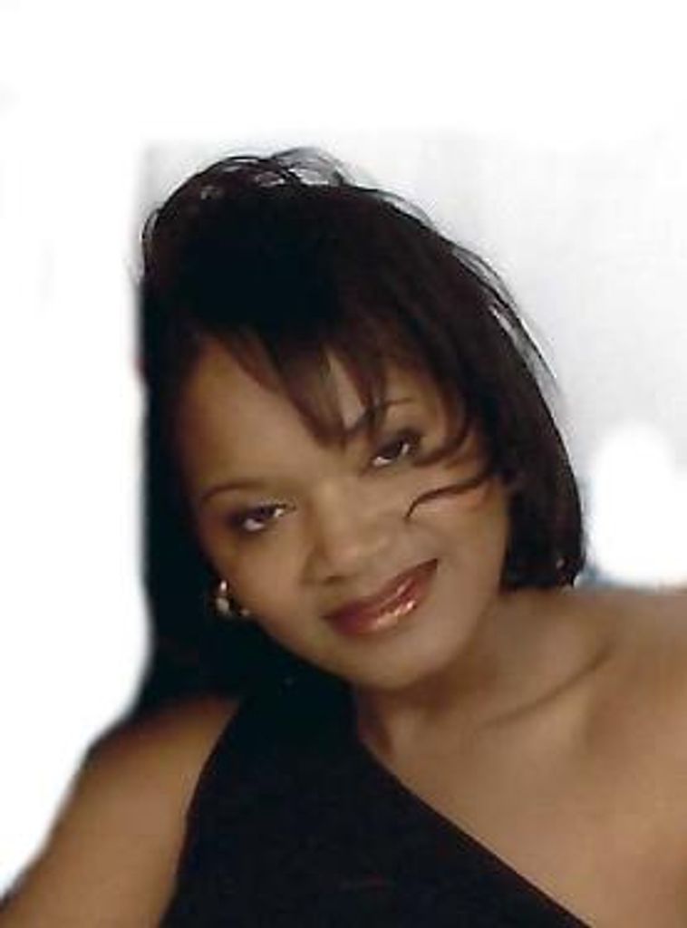 Jacqueline Fernesta Parker Profile Photo