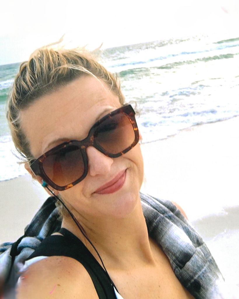 Sarah Jean Berg Profile Photo