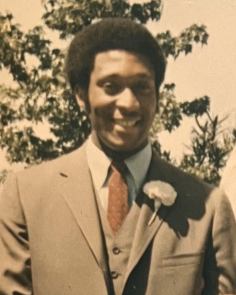 Charles Moore Profile Photo
