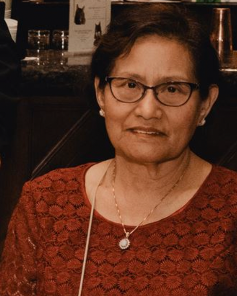 Somsri LittleJohn Profile Photo