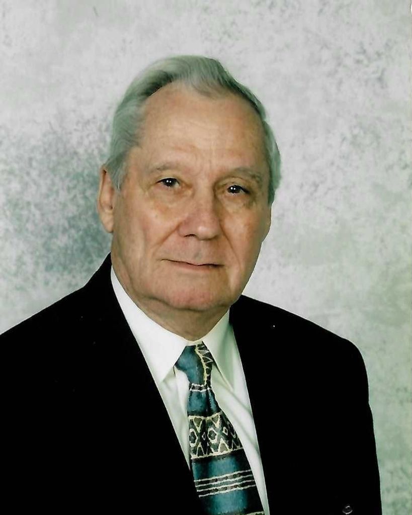Dean Lovins Profile Photo
