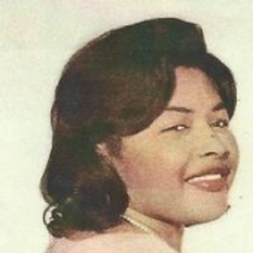 Victoria Louise Hollowell