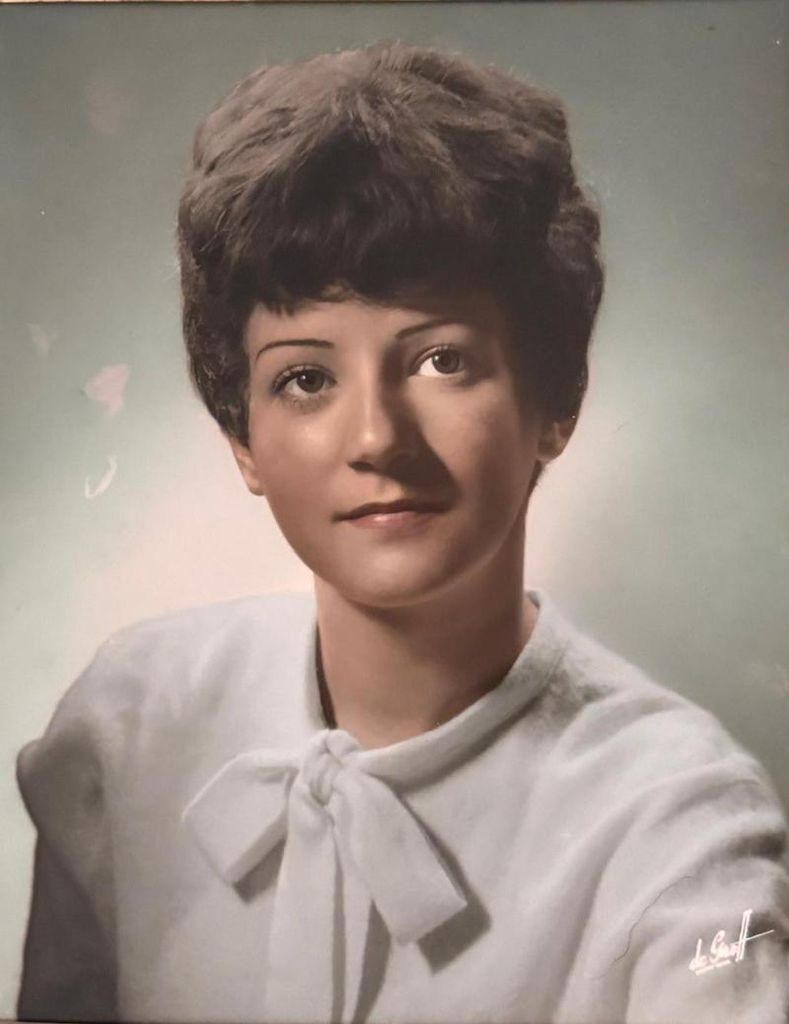 Sally Lynn Settles Profile Photo