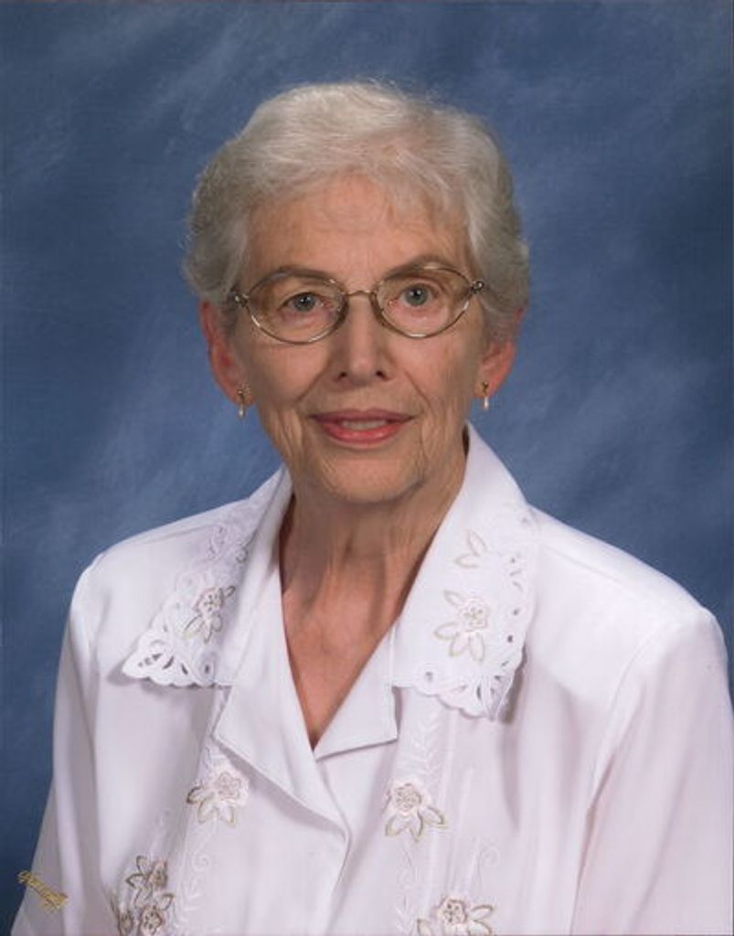 Maxine Bouchonville Profile Photo