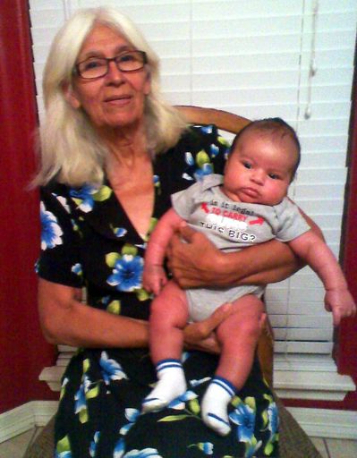Yolanda C. Gonzalez photo gallery thumbnail 188 of 357