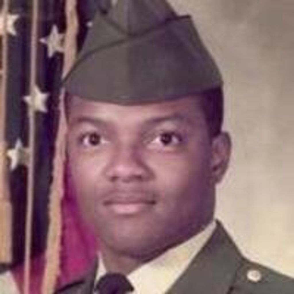 Justin Bradley Embry Profile Photo