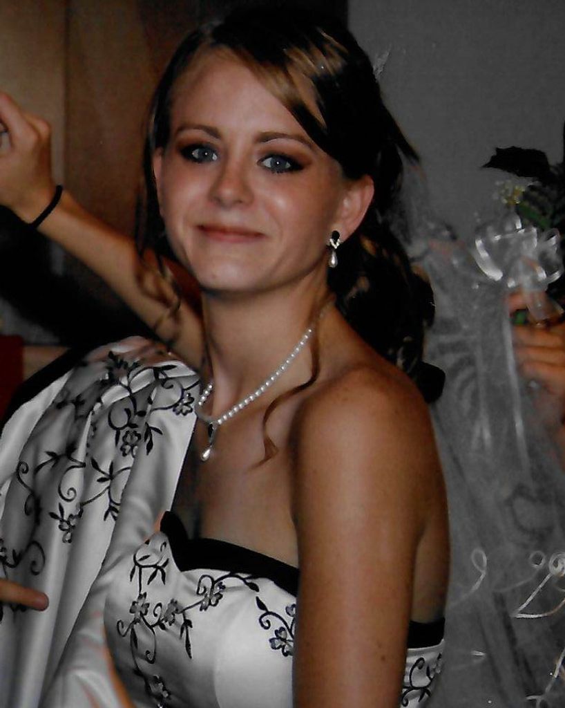 Ashley Renee Carol Crowley Profile Photo