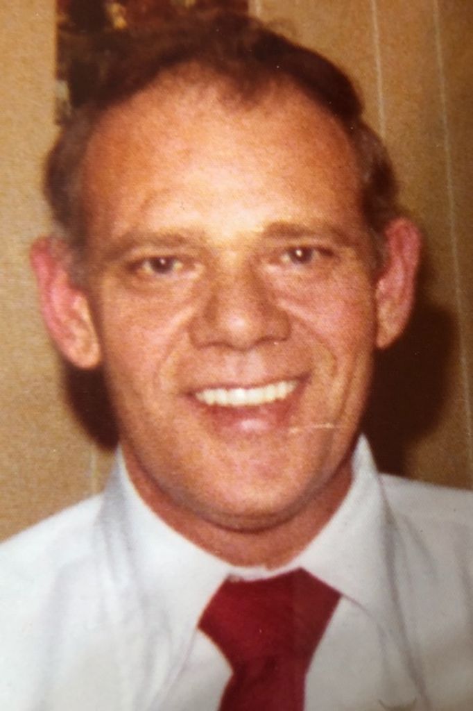 Floyd Junior Abernathy