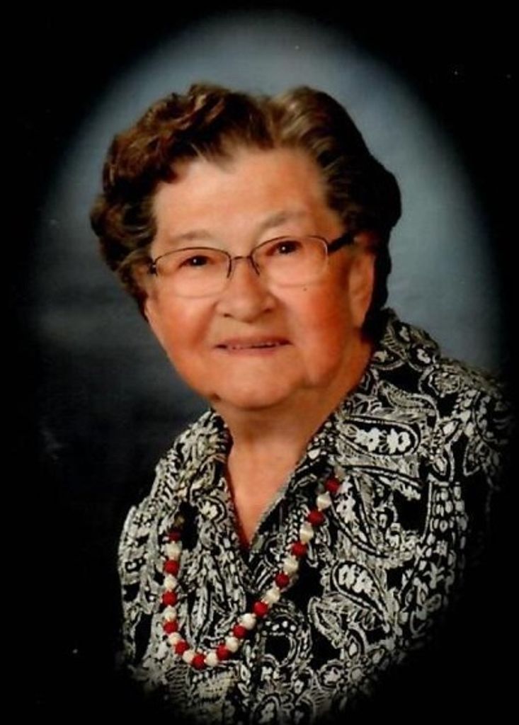 Esther Steinwand Profile Photo