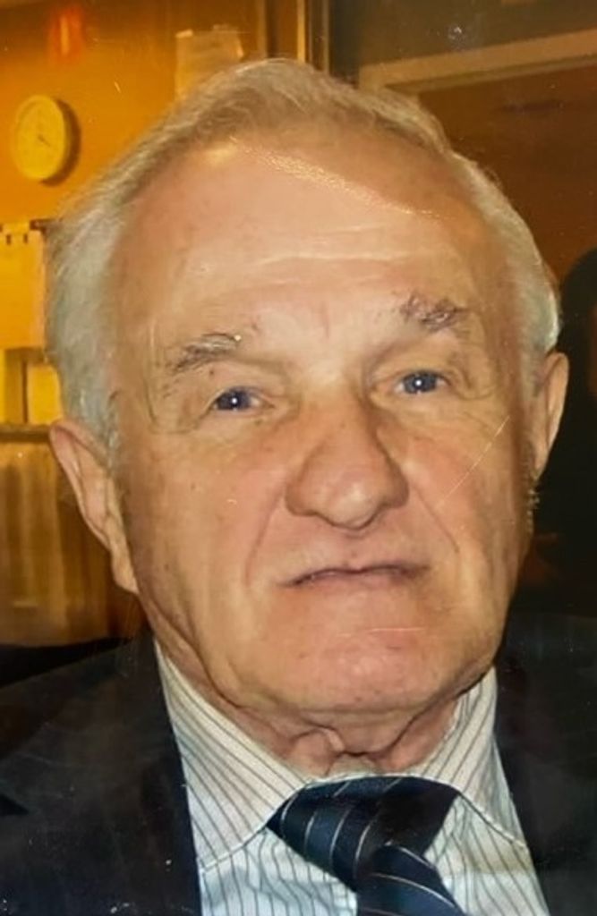 Leon W. Pelletier Profile Photo