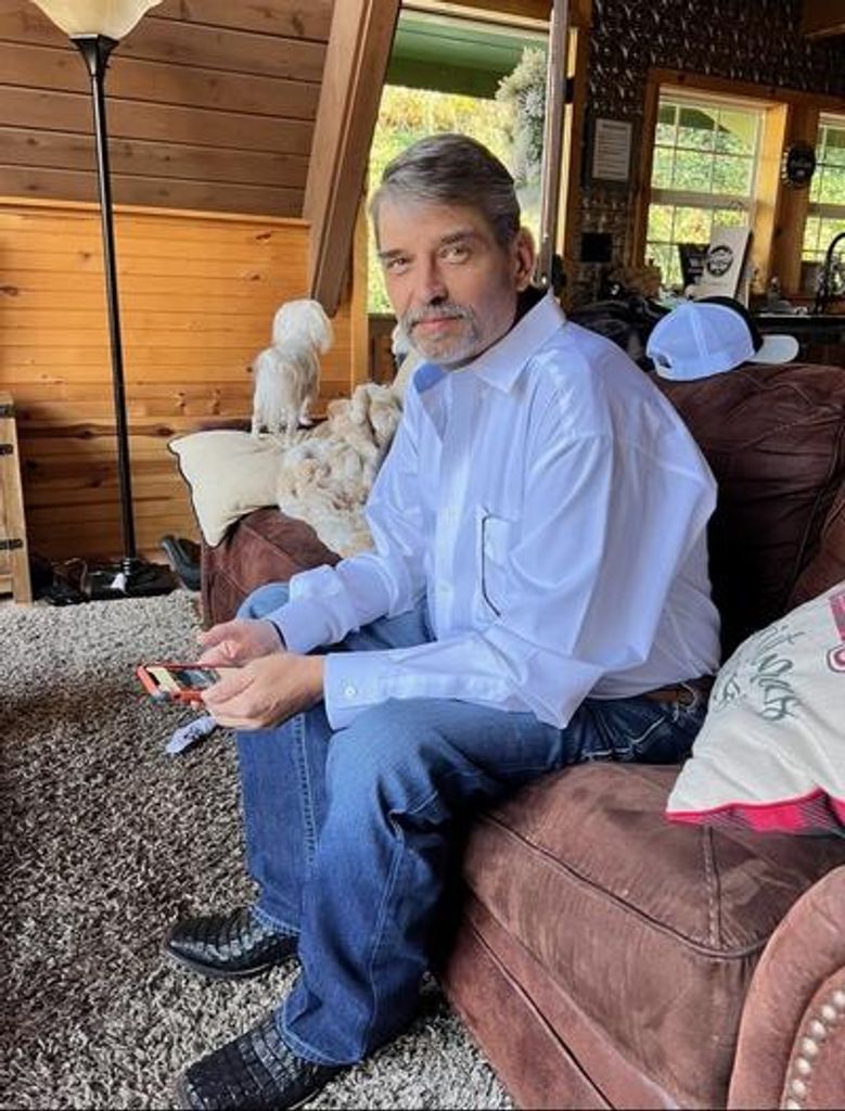 Michael Lane Brown Profile Photo