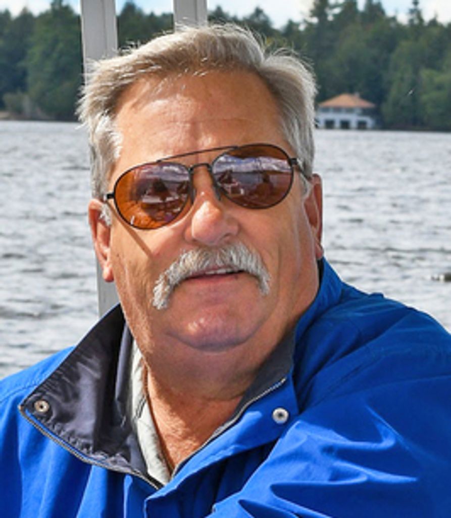 Richard Sayles