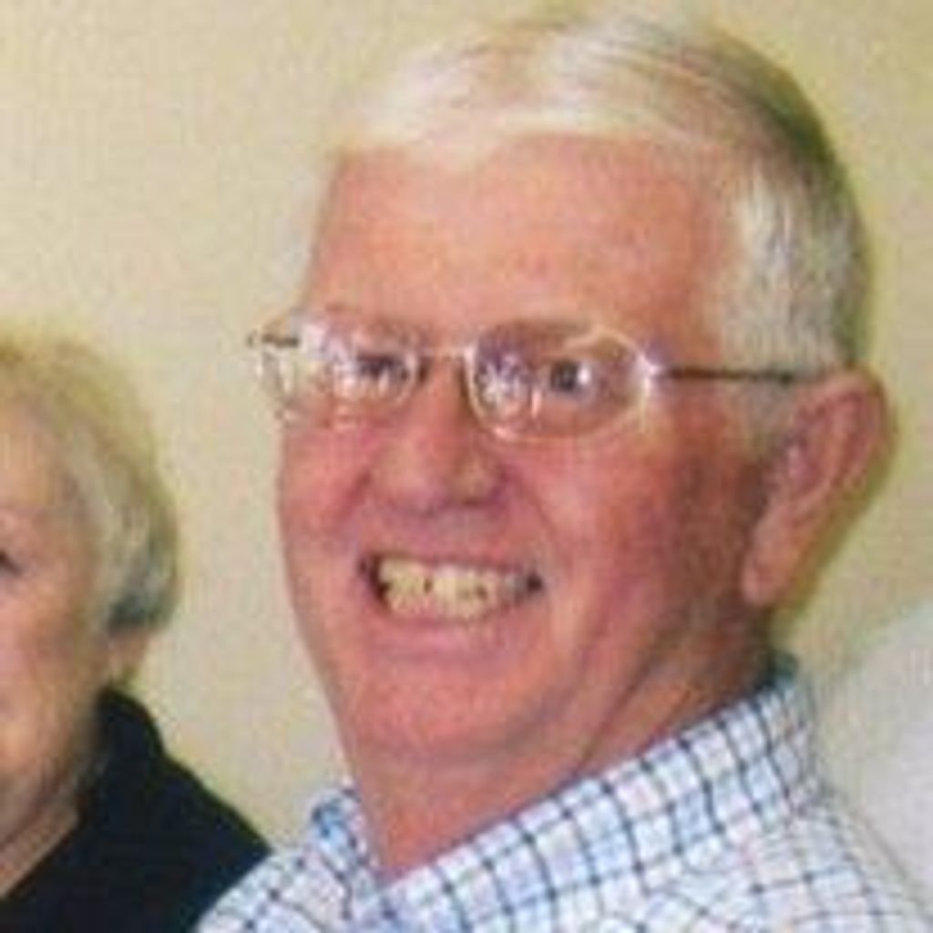 Robert  Duane Bergquist