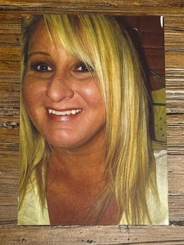 Paula Renee Davis Profile Photo