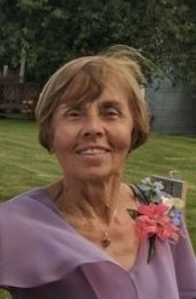 Mary Ellen Scandale Profile Photo