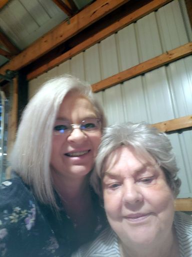 Sheila Raney photo gallery thumbnail 44 of 159