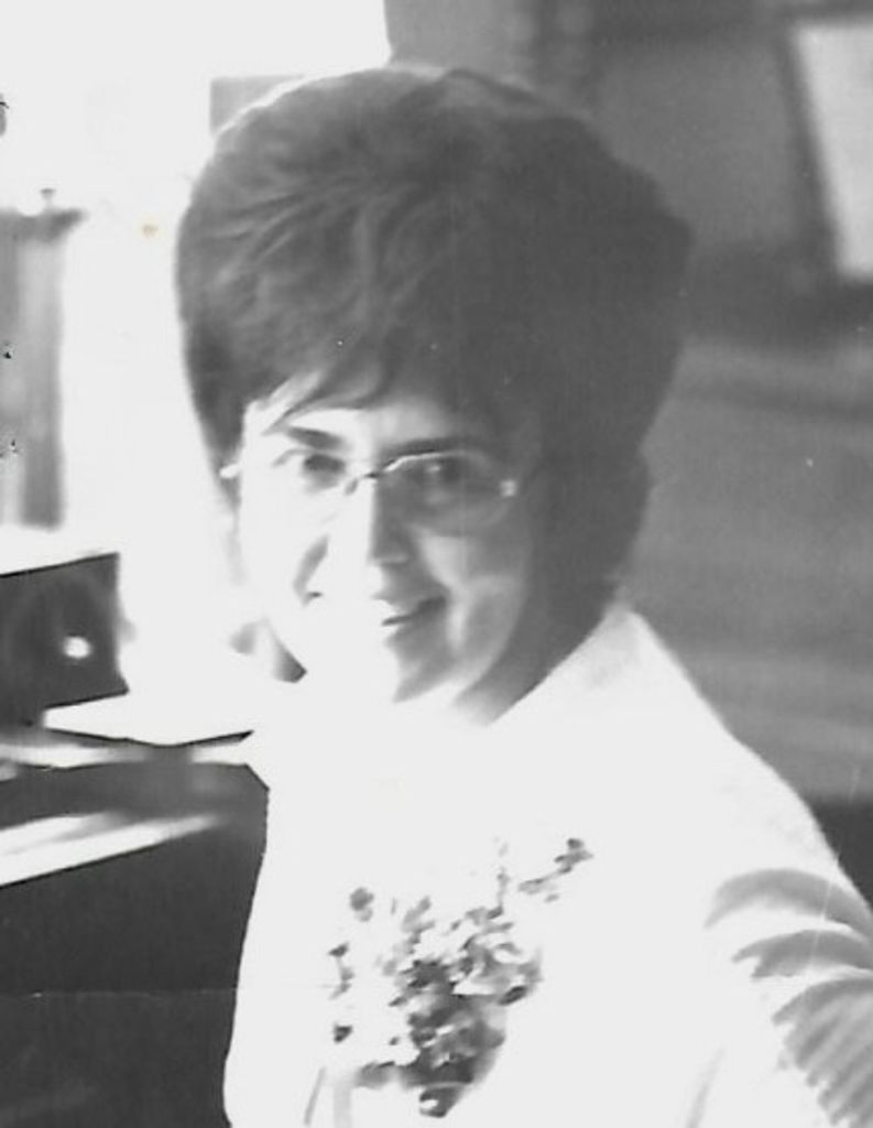 Lois Crabtree