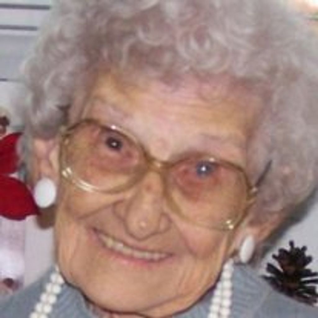 Lillian Derzsak Cieslinski