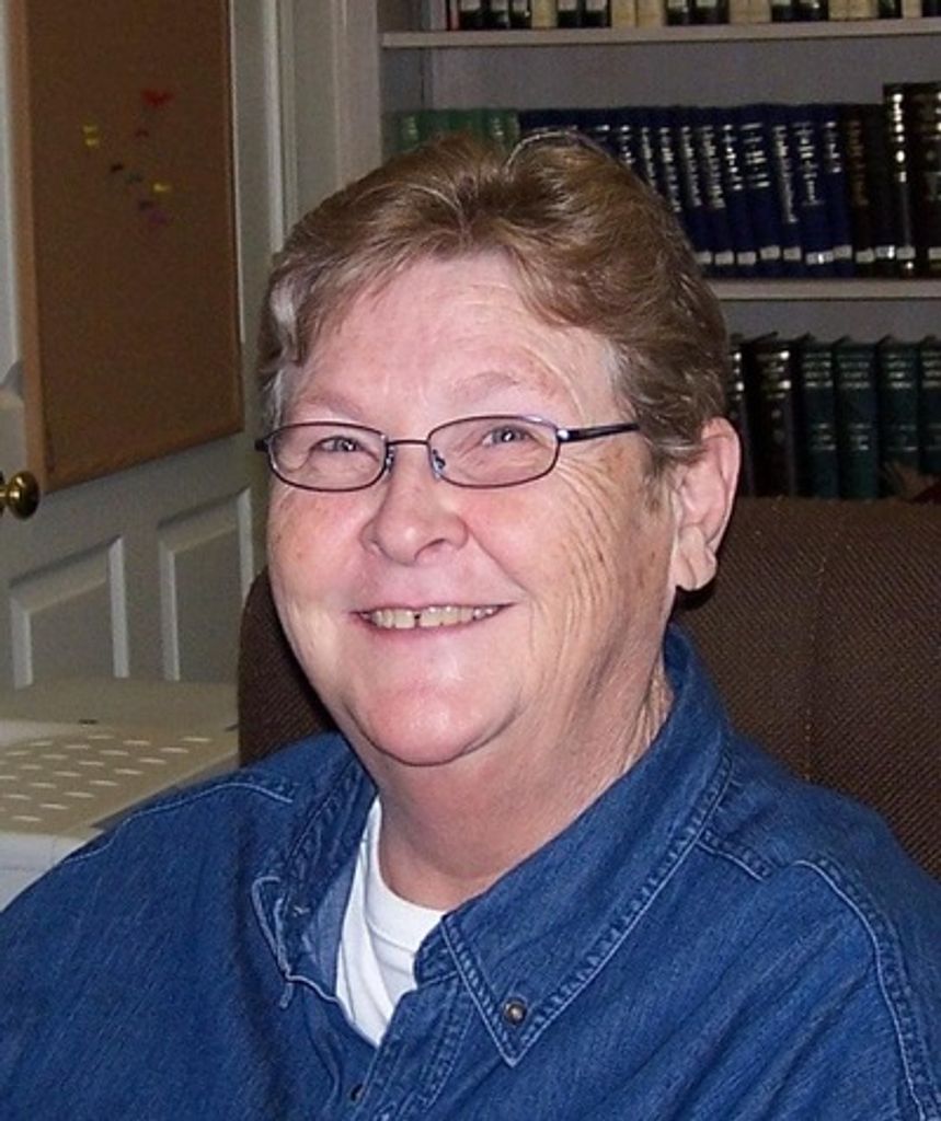 Carolyn Marie Cantrell Profile Photo