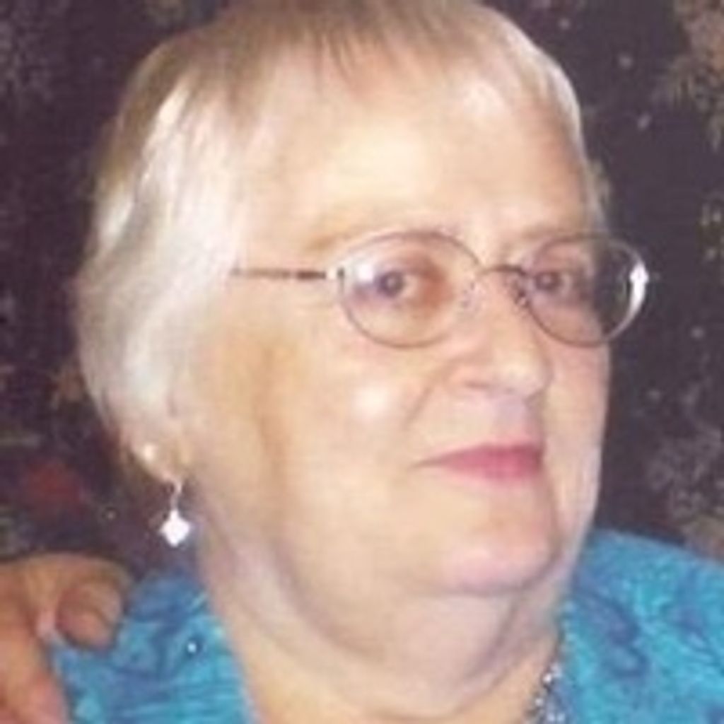 Joyce E Ritts