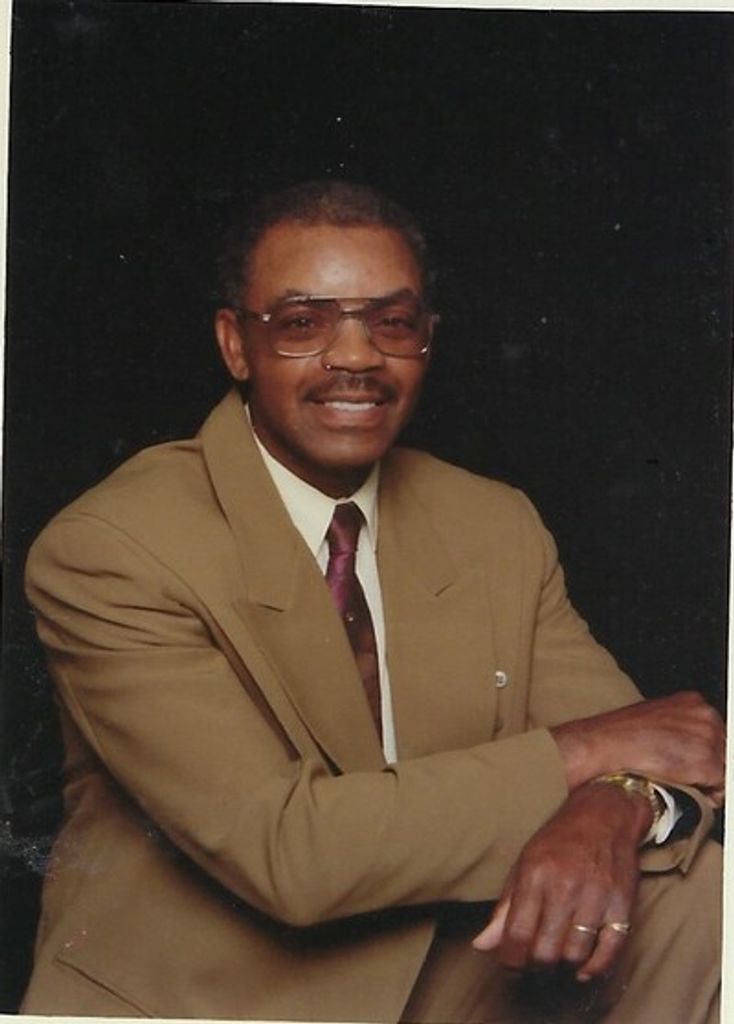 Charles Eugene Cox Profile Photo