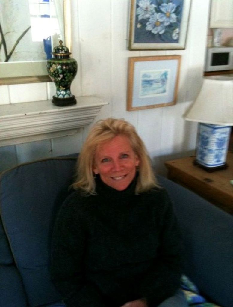 Laurie Cameron Zeiser Profile Photo