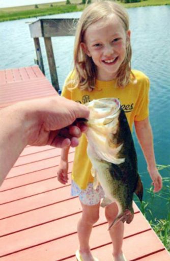 Tom Beeler photo gallery thumbnail 8 of 35