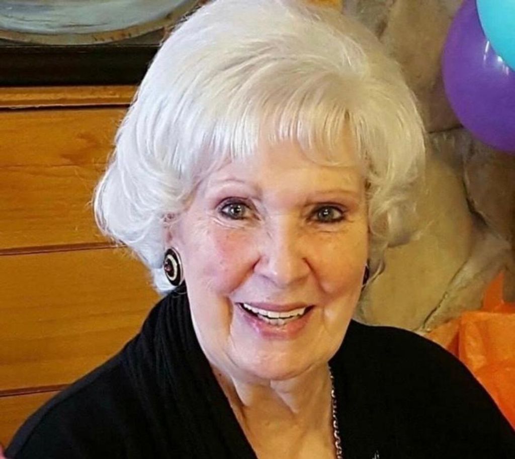 Lorraine Doderer Profile Photo