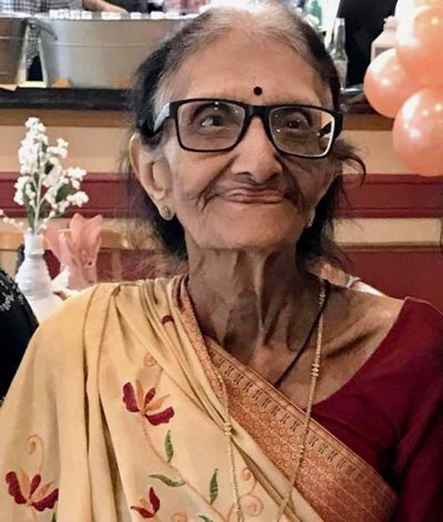 Pushpavati Desai Profile Photo