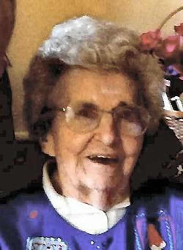 Lois Ingeborg Budd Holmes