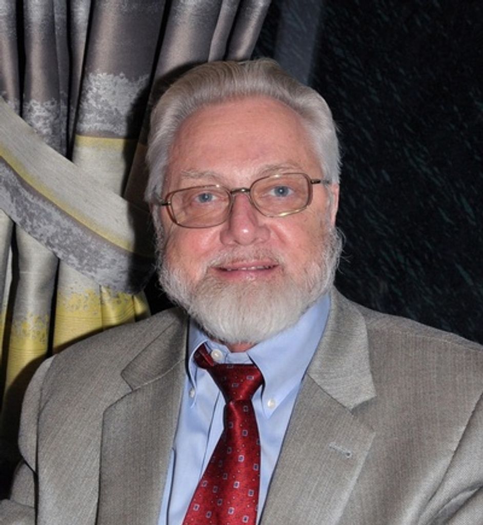 Niles Lathan Harper Profile Photo