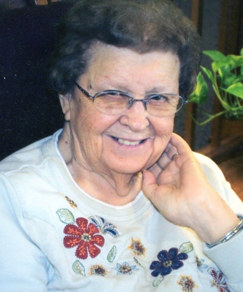 Theresa Lavonne (Clements)  Pelzer Profile Photo