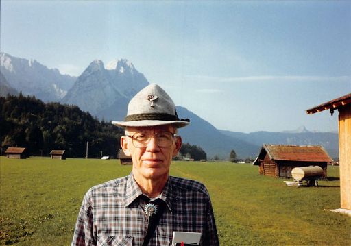 Betty Jean Burnett photo gallery thumbnail 23 of 184