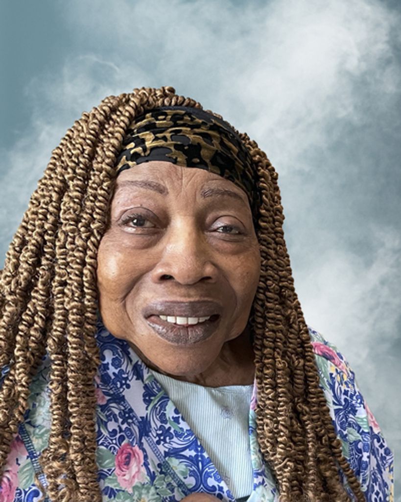 Carolyn Jean Lyons