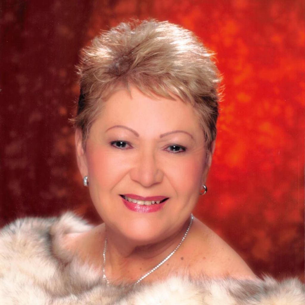 Maria Adriana Lopez Profile Photo