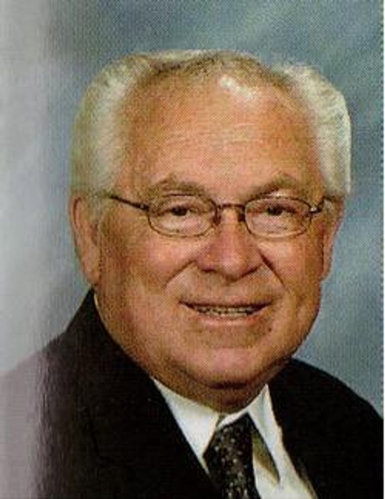 Frank E. Richter
