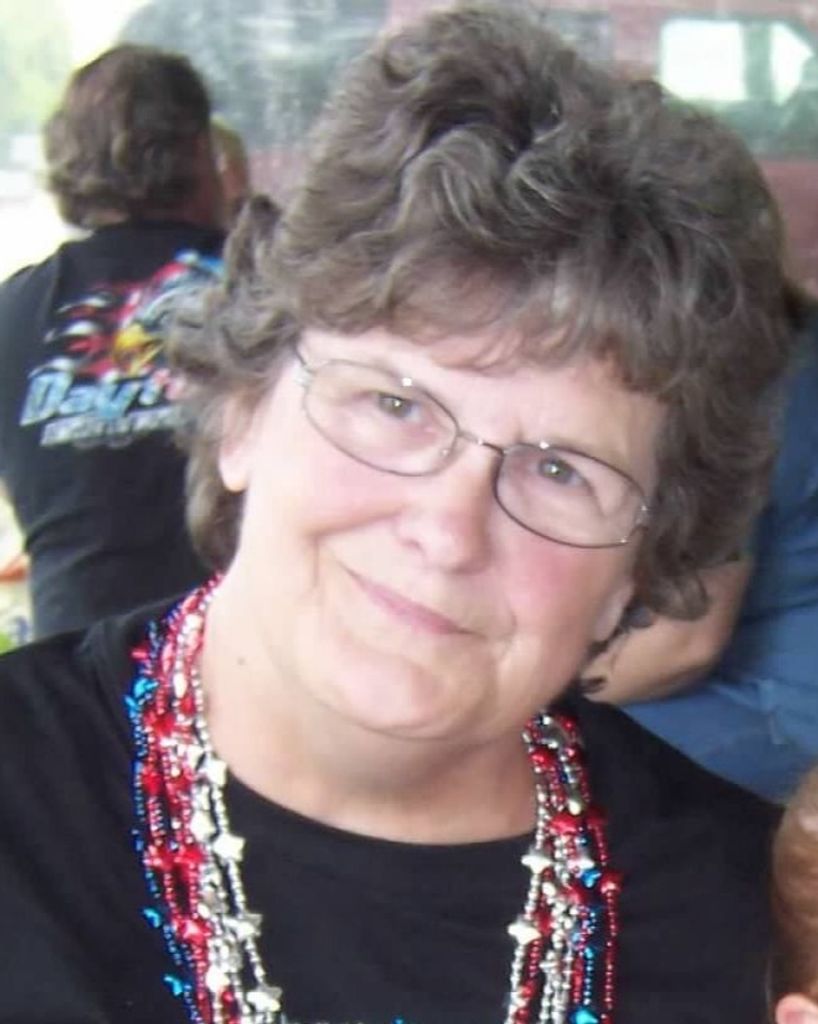 Sandra Lee Popiel