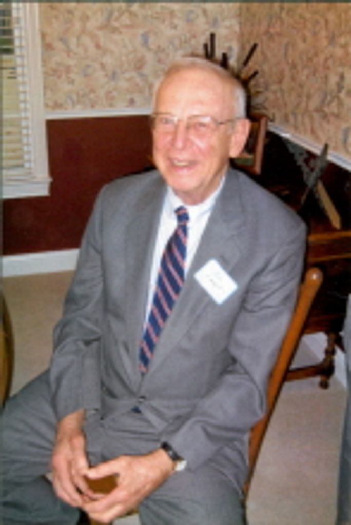 Robert C Eikost, Jr.
