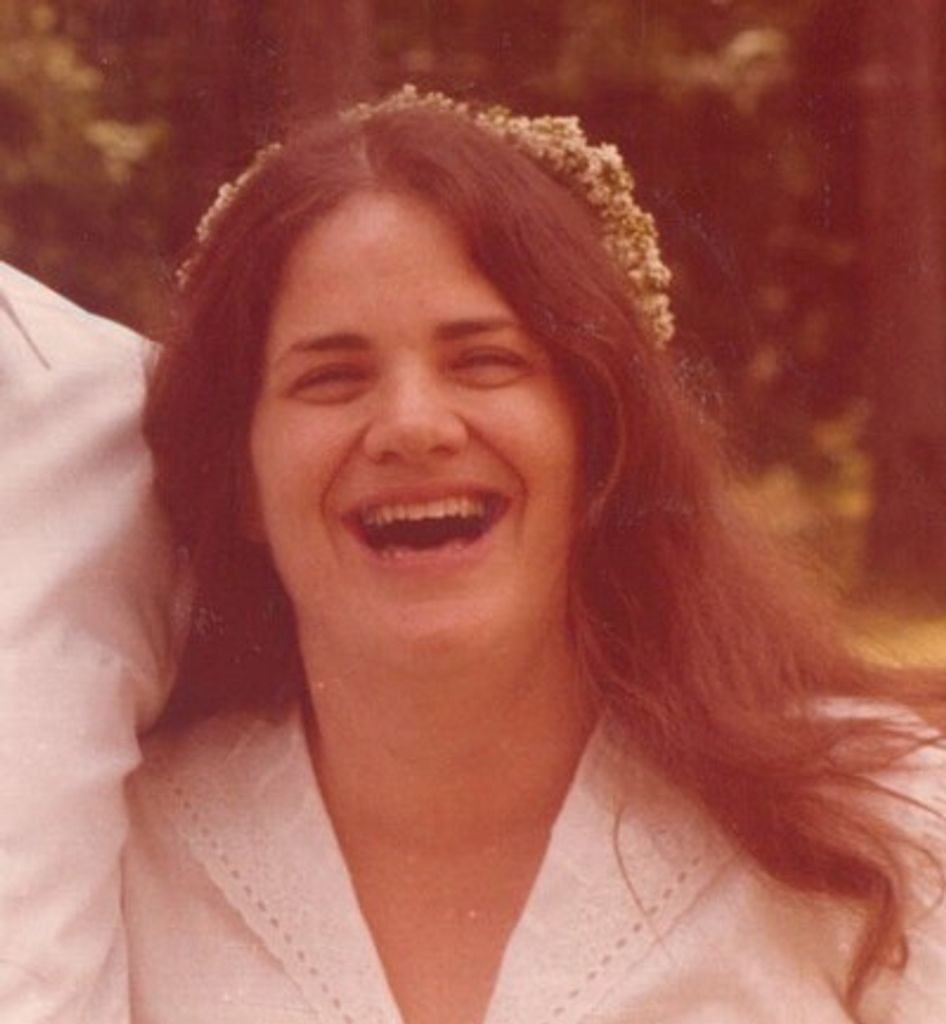 Terry Mercedes Carbo Profile Photo