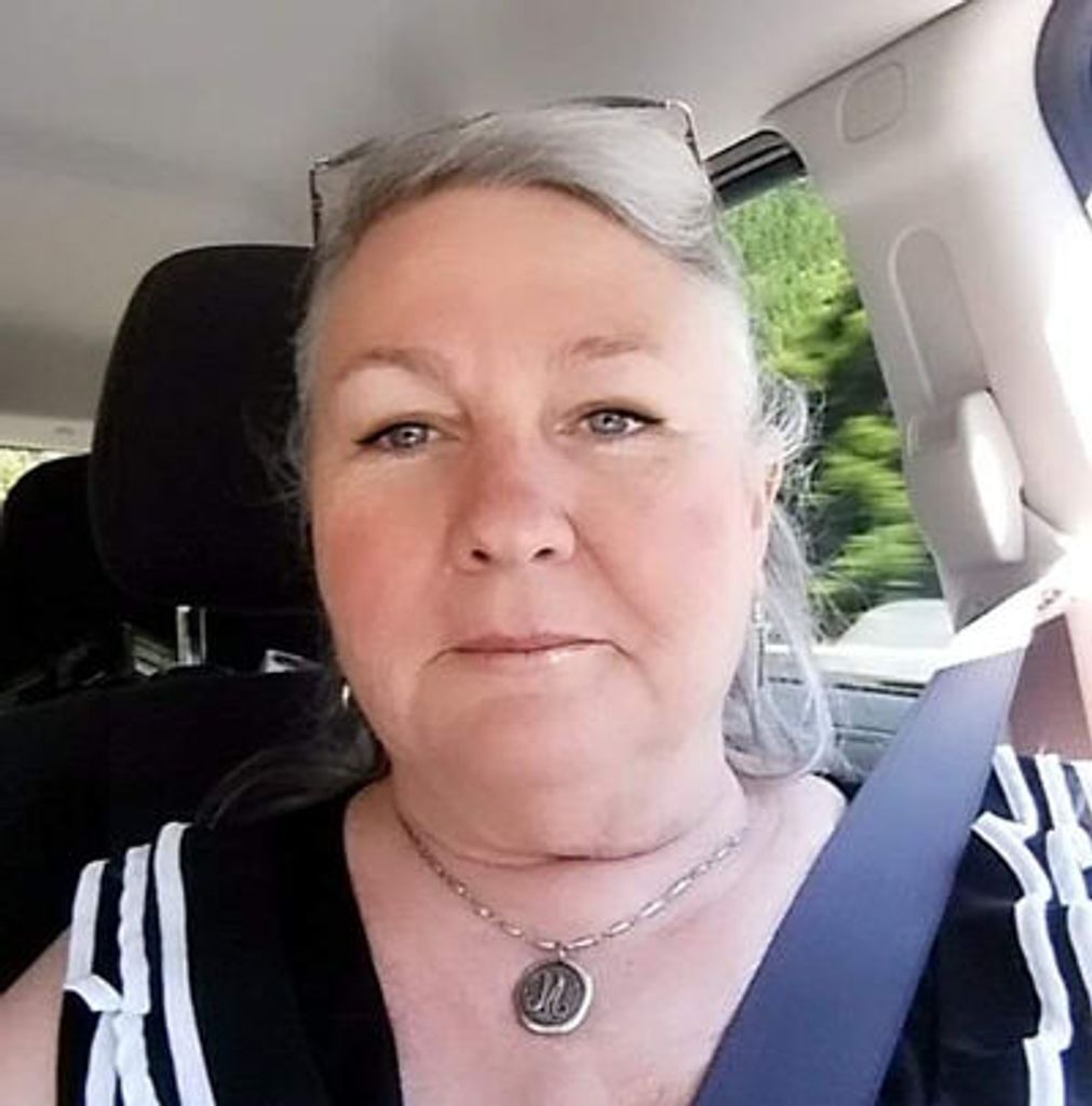 Martha Robbins Profile Photo